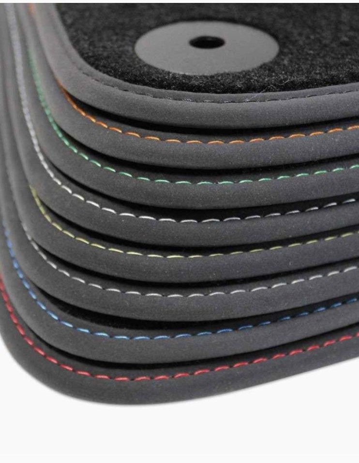 Velor Floor Mats For Mercedes Benz C Klasse W203 Amg Streetstylez Ch